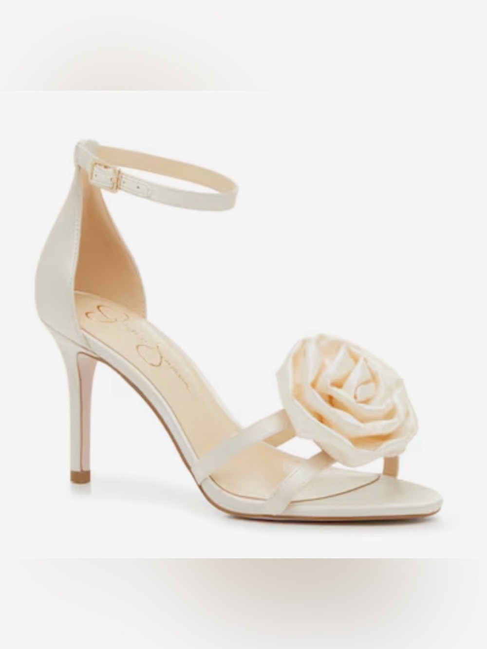 NWOT Jessica Simpson Torny Rosette Ivory Heels